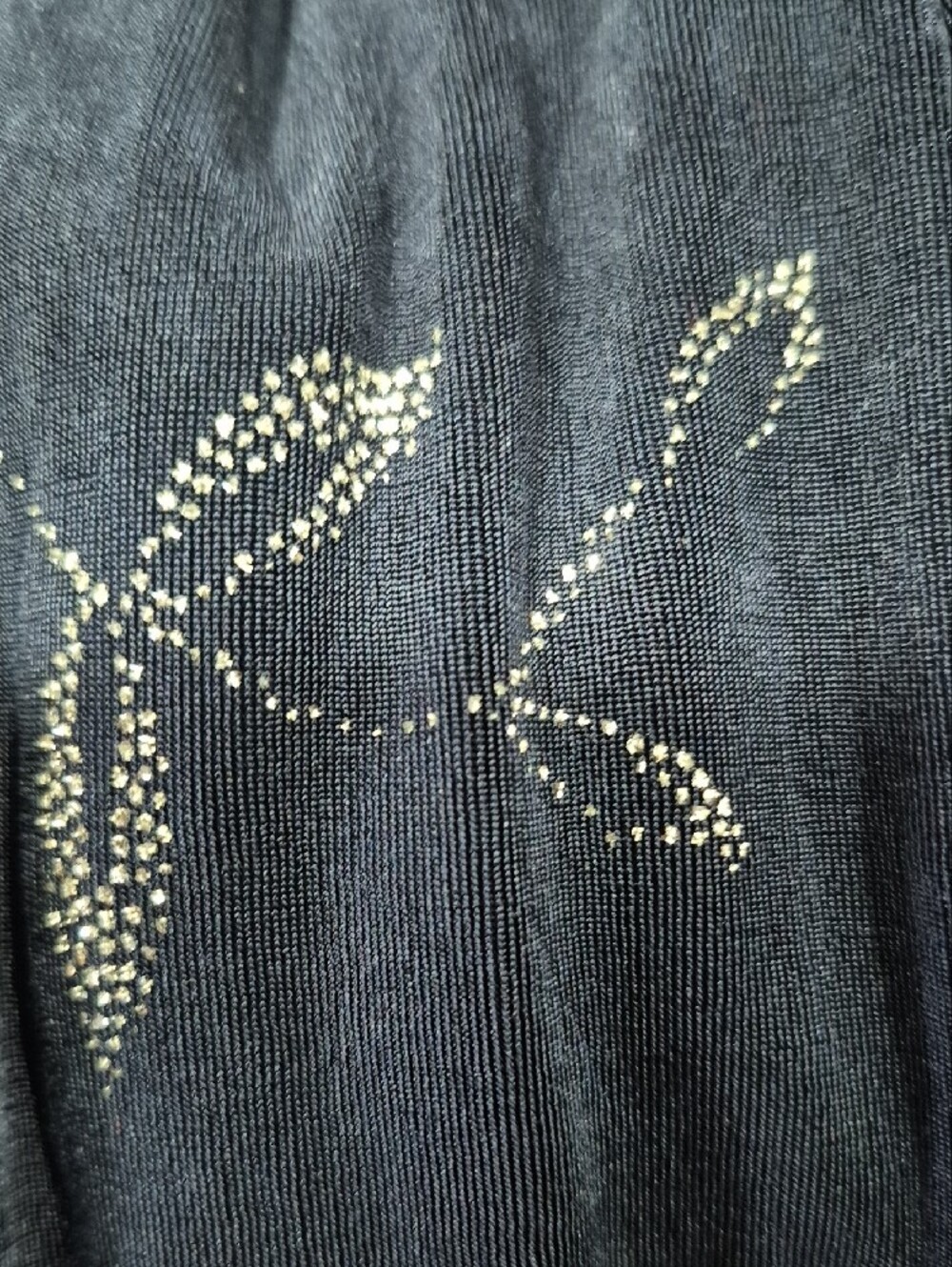 Women's Long-Sleeve Navy Velvet Dress Top with Silver Leaf Detail - Picture 5 of 5